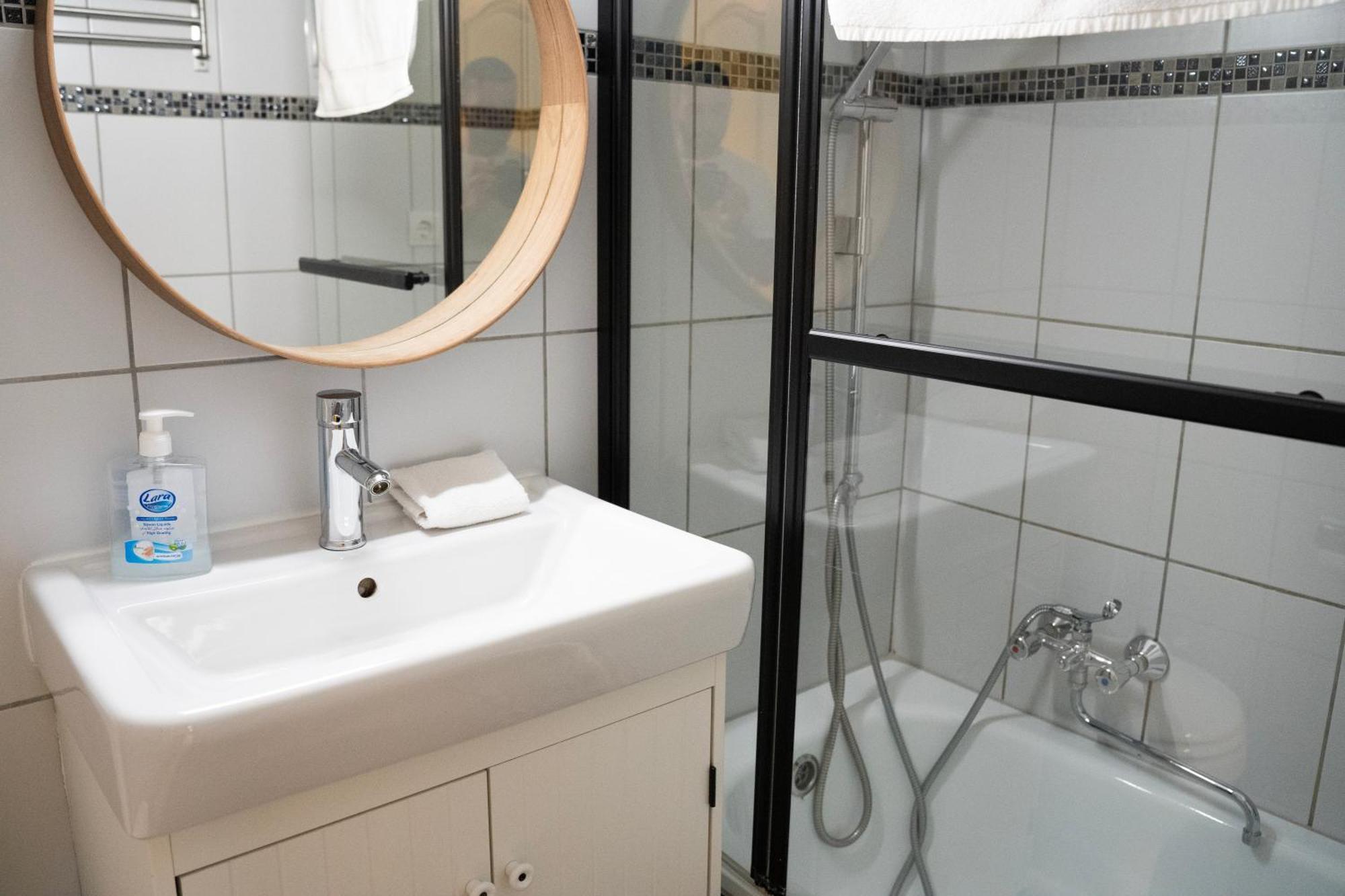 La Bella - Entire Apartment Near Gozsdu Udvar Budapeşte Dış mekan fotoğraf